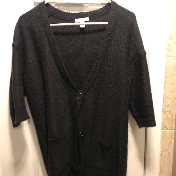 Delia’s sweater short sleeve cardigan with button - Picture 1 of 2